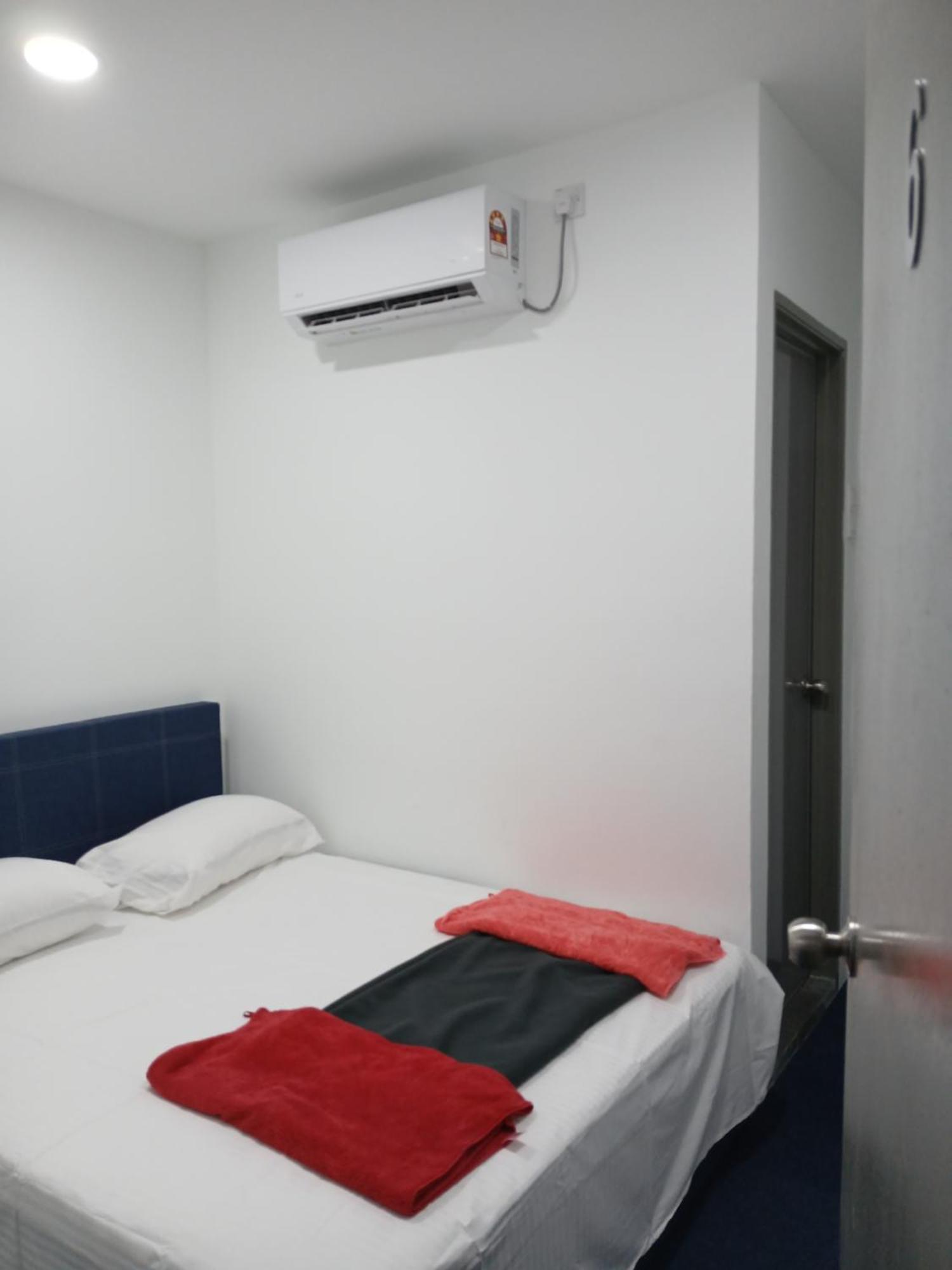 Enviropath Hotel バヤンレパス エクステリア 写真